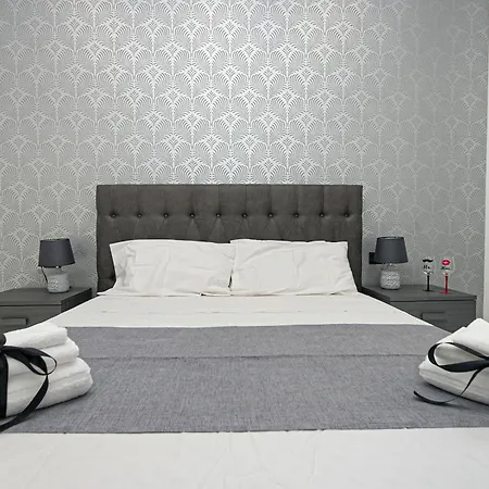 Home Genova Holiday Διαμέρισμα *